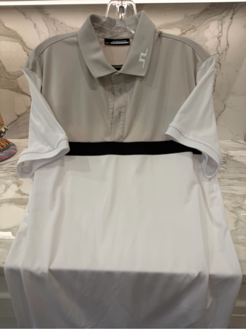 J.Lindeberg Two-Tone Performance Polo in khaki, White and Black Accent